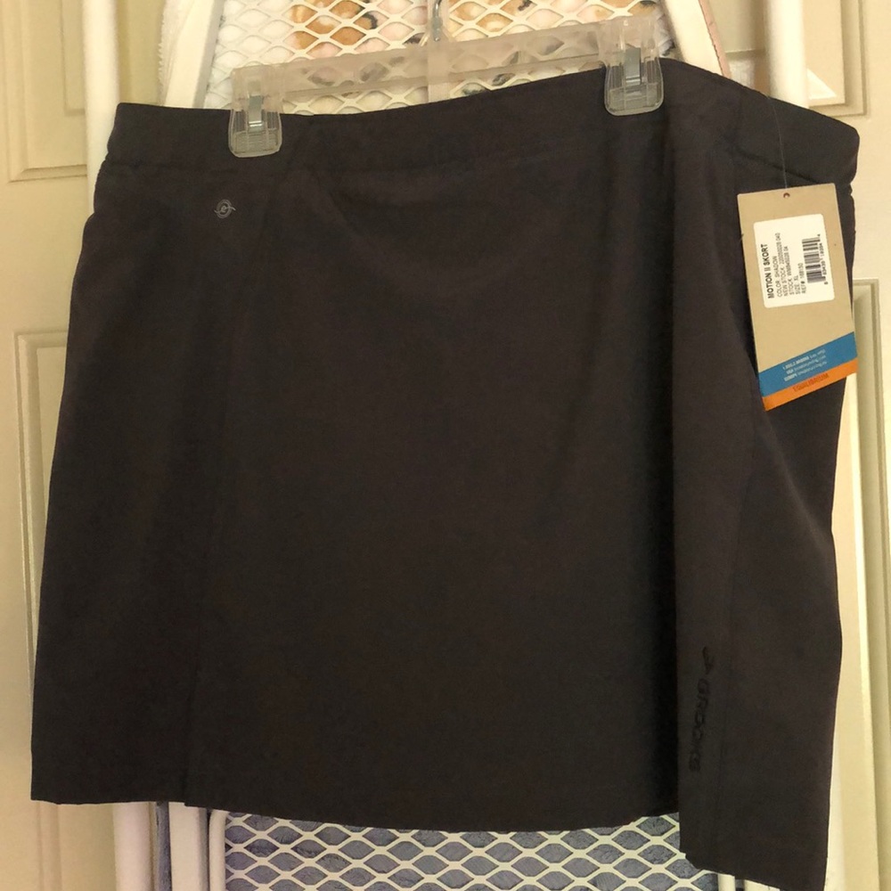 Brooks Skort